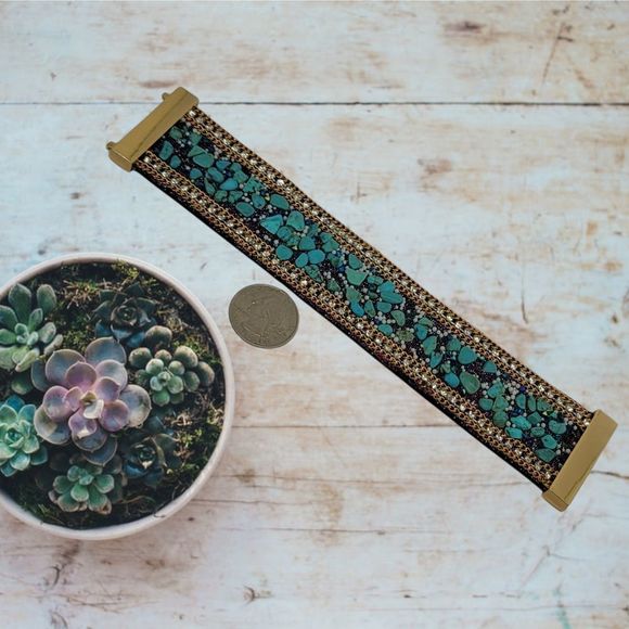 Handmade Turquoise, White Crystal, Micro Beading, Magnetic Clasp Bracelet 7.5" - Picture 7 of 8